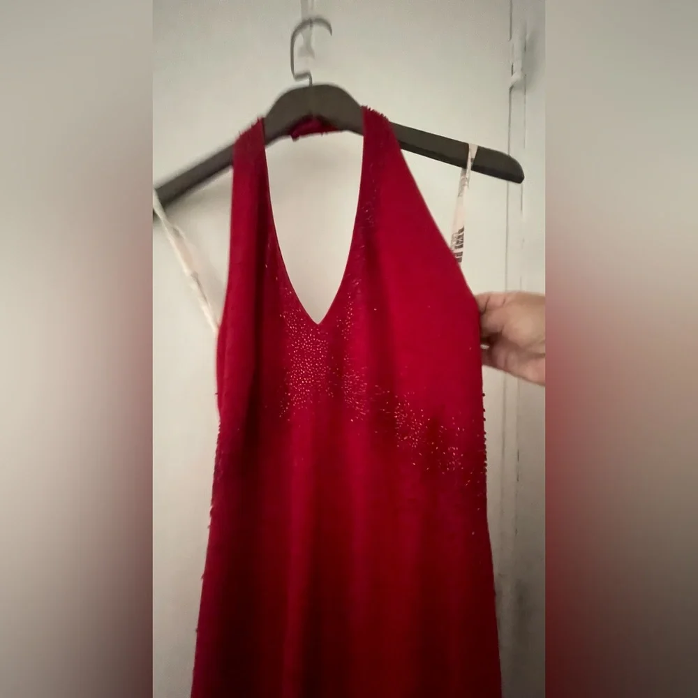 Chic Backless Red Dress - Picture 2 of 5